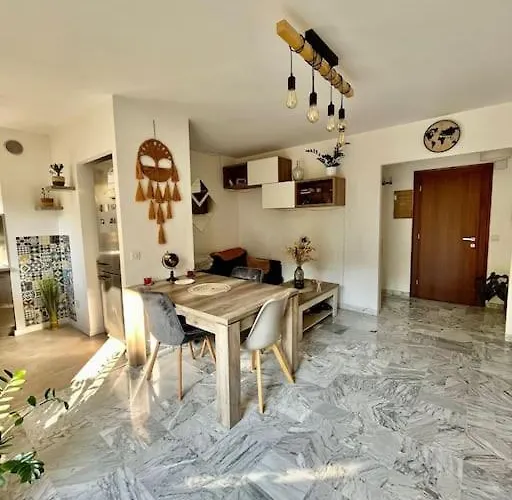 Beau 2 Pieces,terrasse, Parking Centre Appartement *